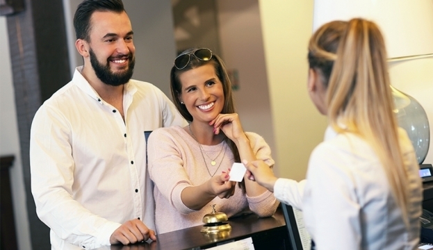 Qué ventajas tienen las franquicias hoteleras
